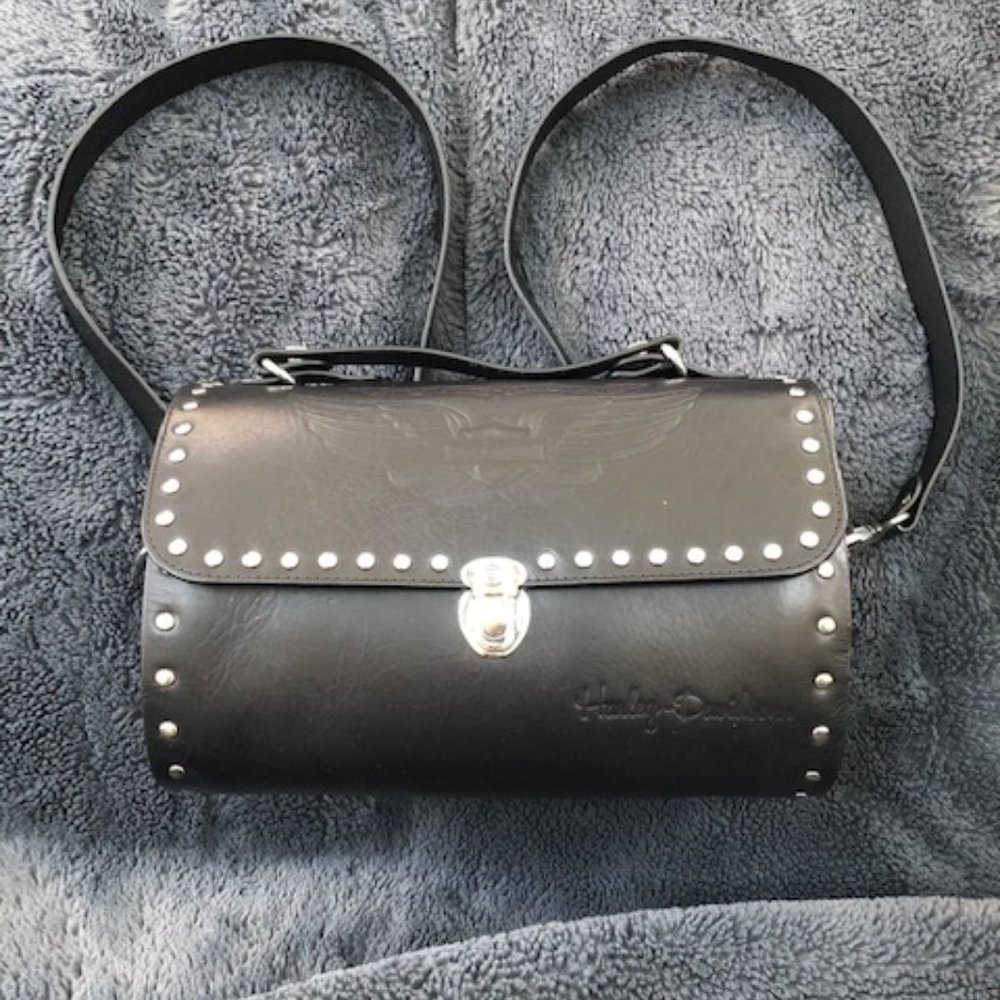 HARLEY DAVIDSON LADIES CYLINDER SHOULDER BAG